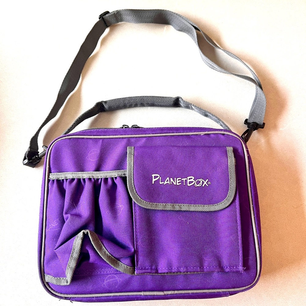 PlanetBox Rover Lunch Box